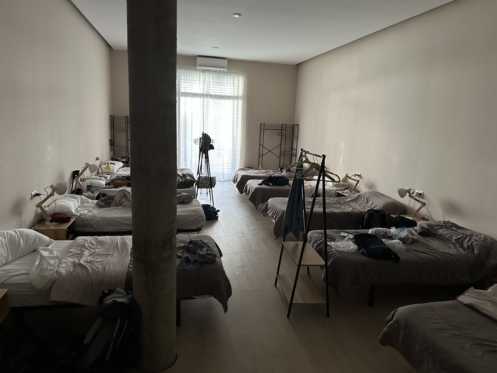 床與床之間留了適當的間隔